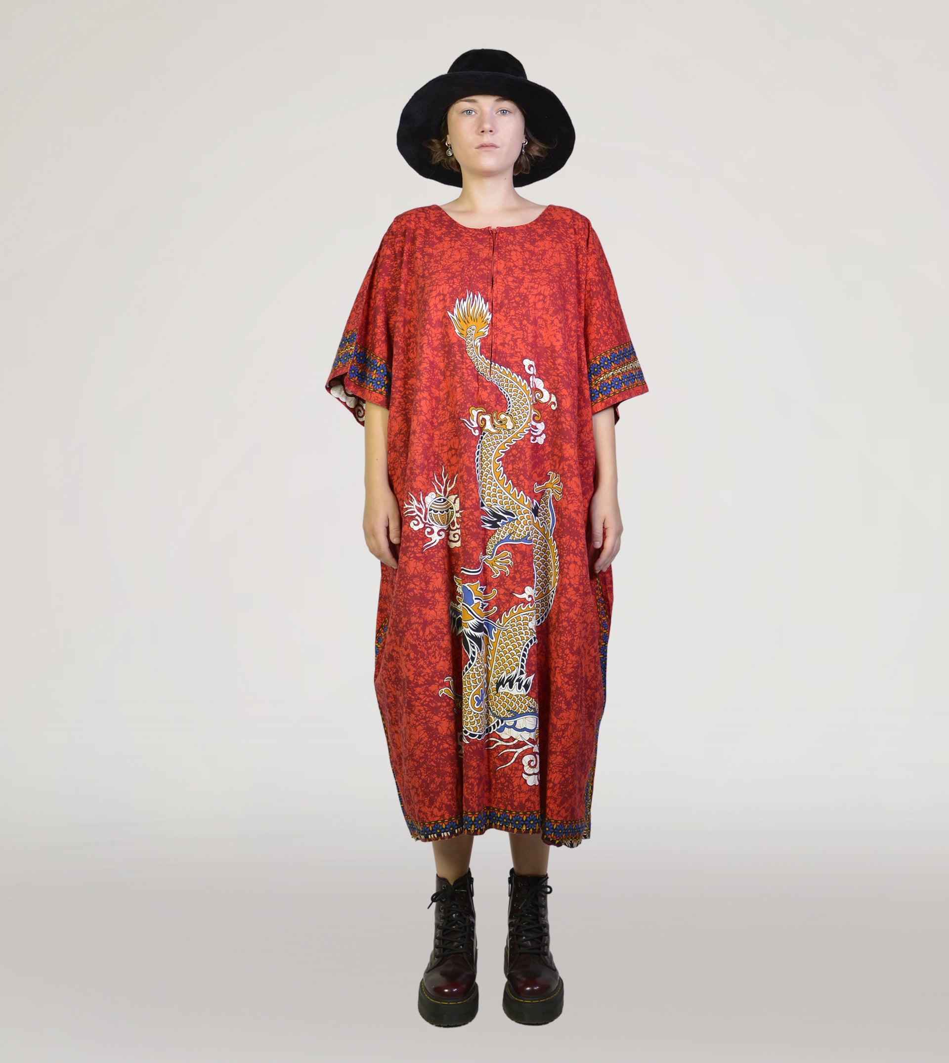 Dragon dress - PICKNWEIGHT - VINTAGE KILO STORE