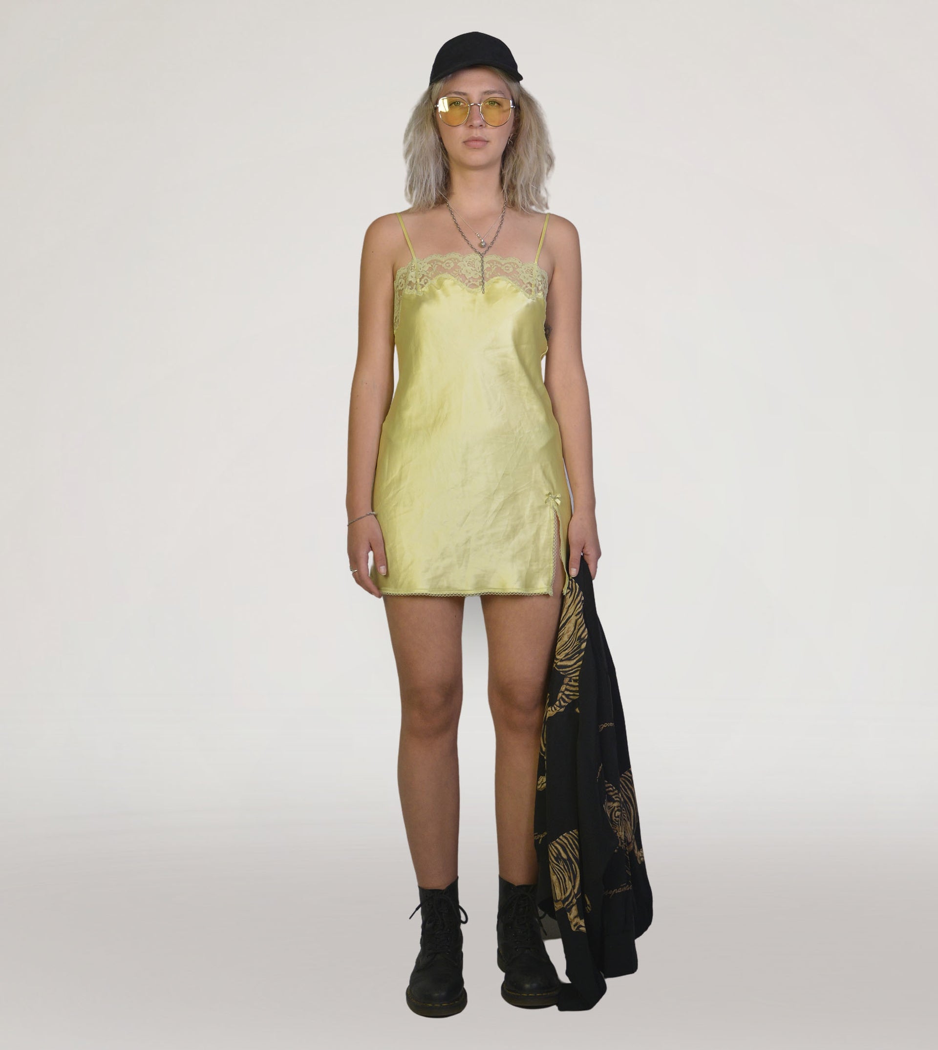 Yellow slip - PICKNWEIGHT - VINTAGE KILO STORE