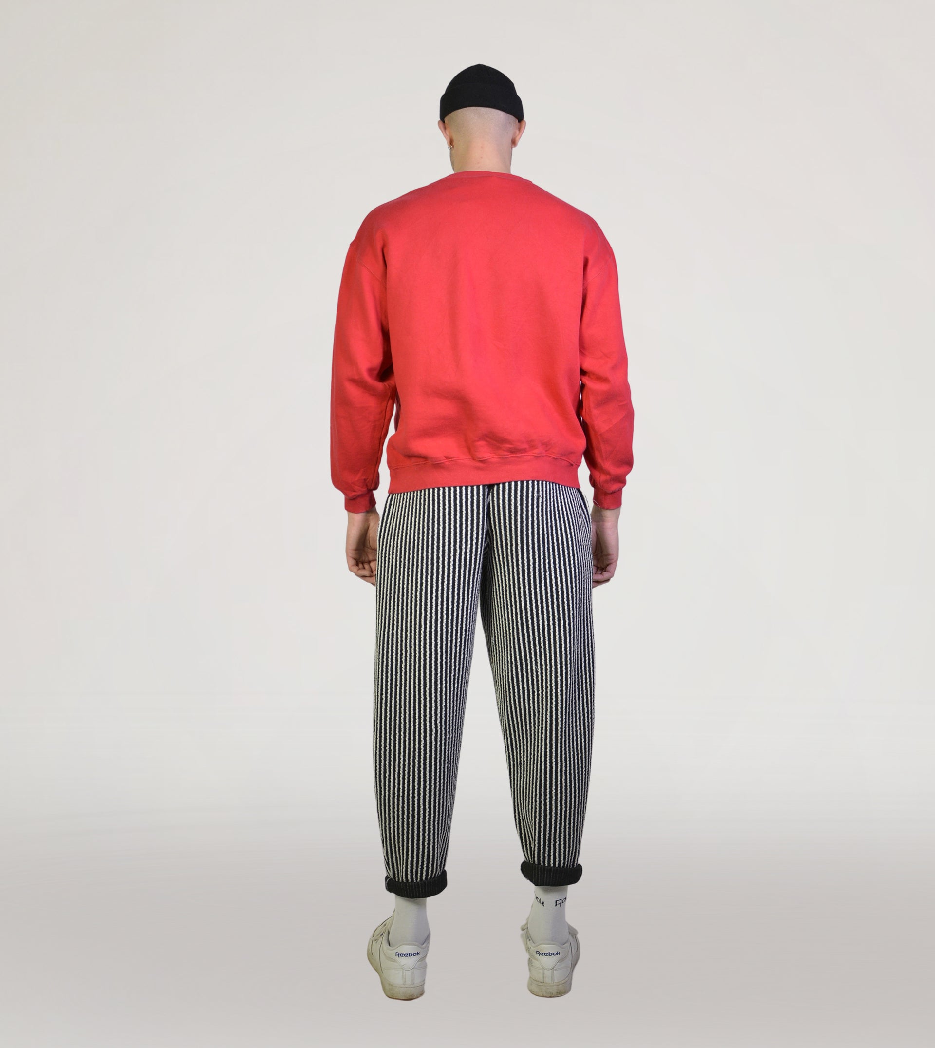 Red disney sweater - PICKNWEIGHT - VINTAGE KILO STORE