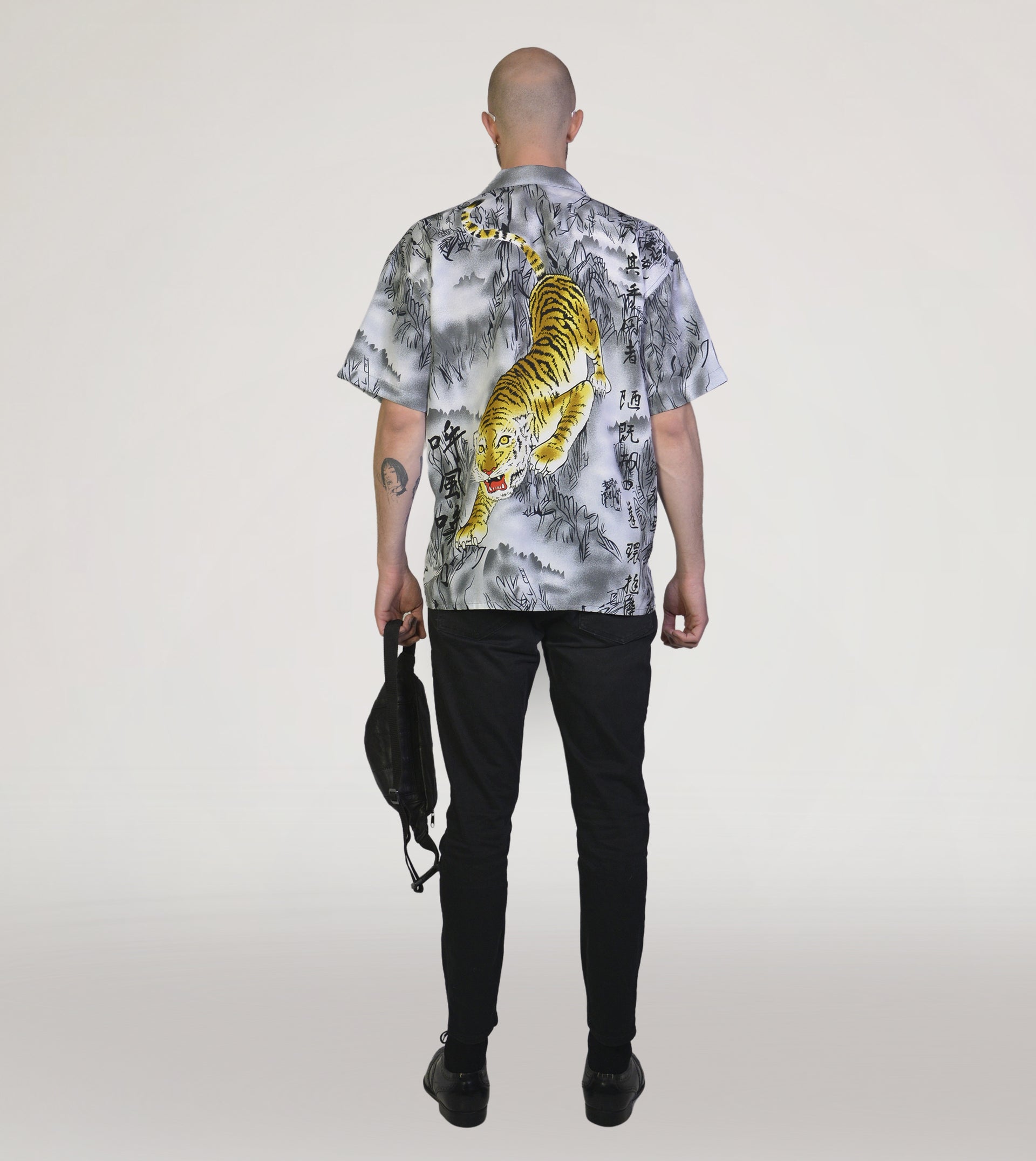 00s tiger shirt - PICKNWEIGHT - VINTAGE KILO STORE