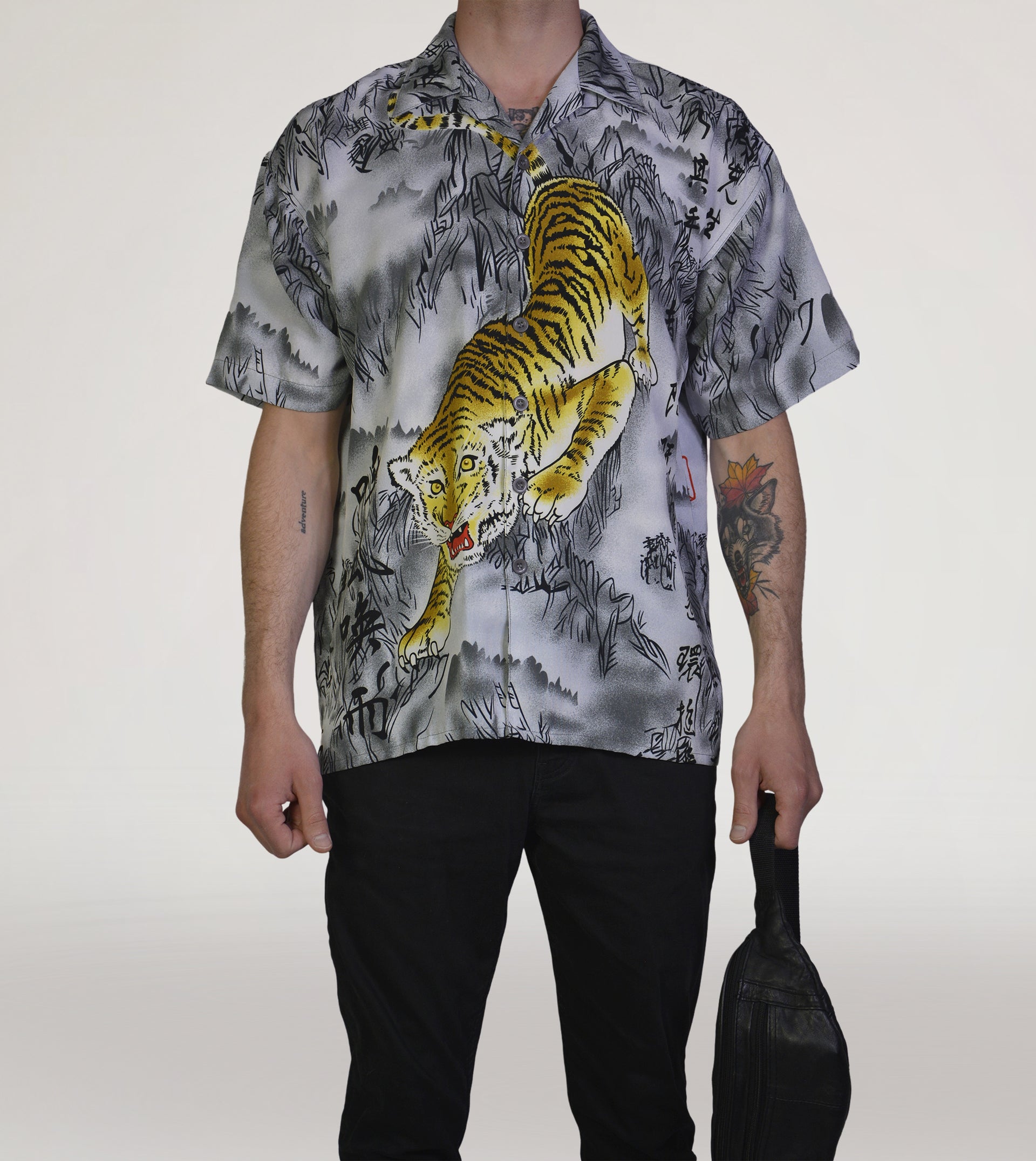 00s tiger shirt - PICKNWEIGHT - VINTAGE KILO STORE