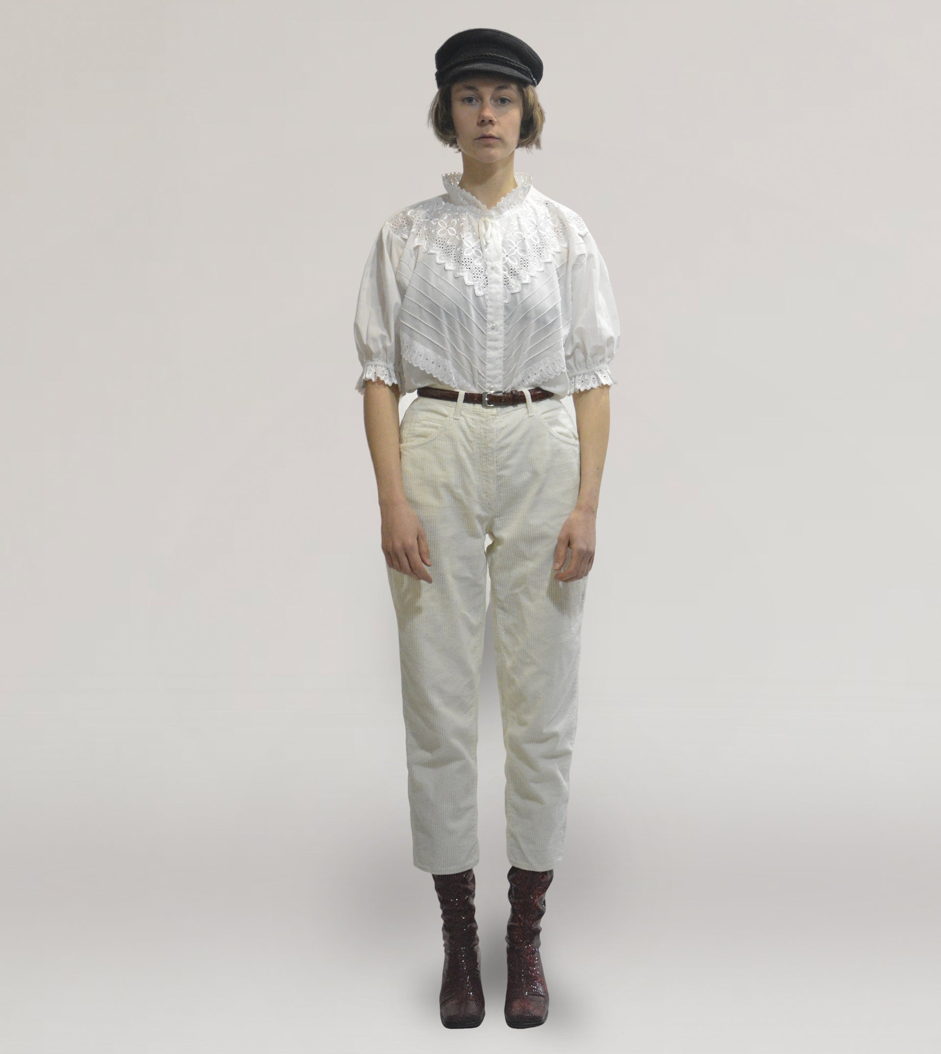 White embroidered blouse - PICKNWEIGHT - VINTAGE KILO STORE
