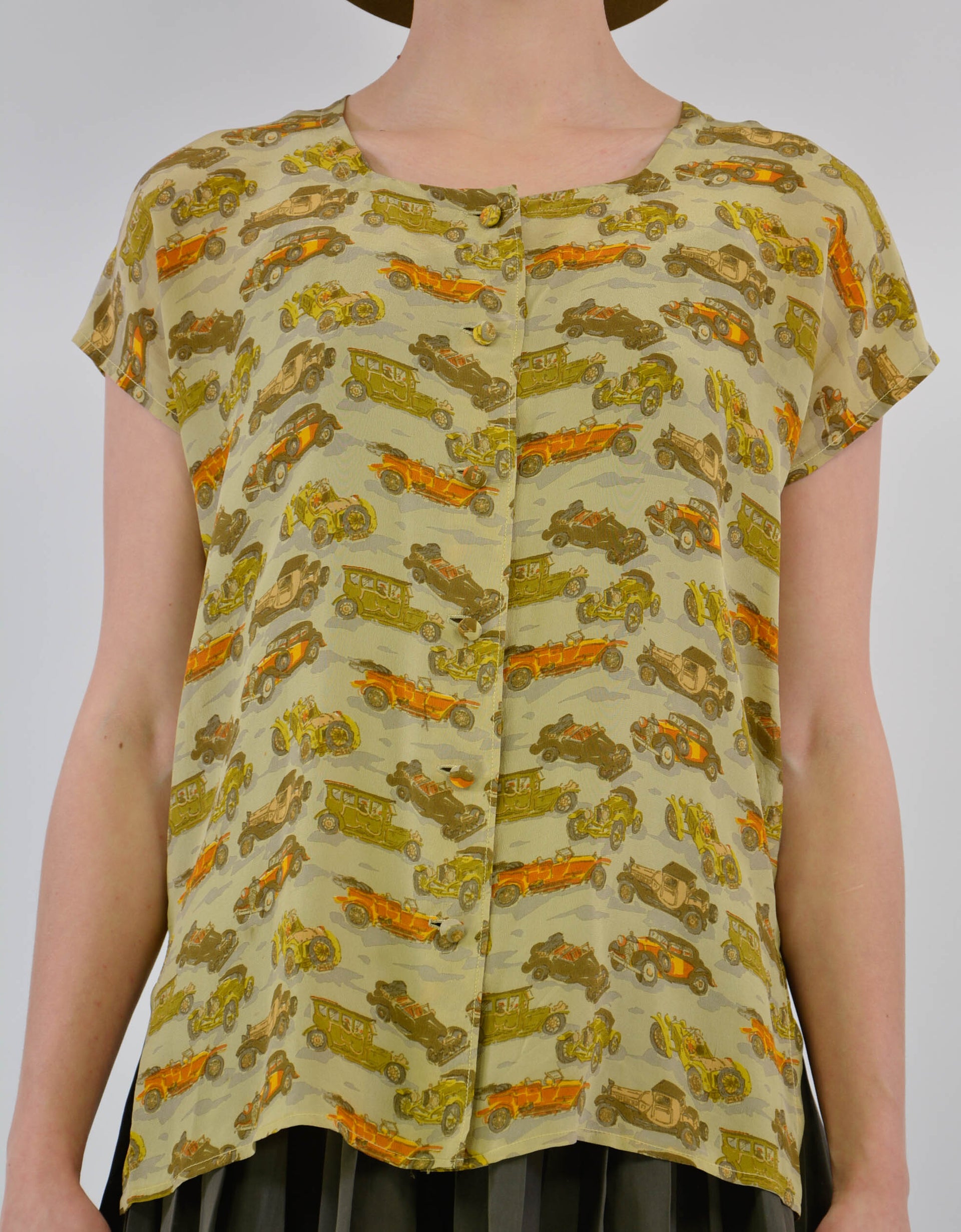 Old car silk blouse - PICKNWEIGHT - VINTAGE KILO STORE