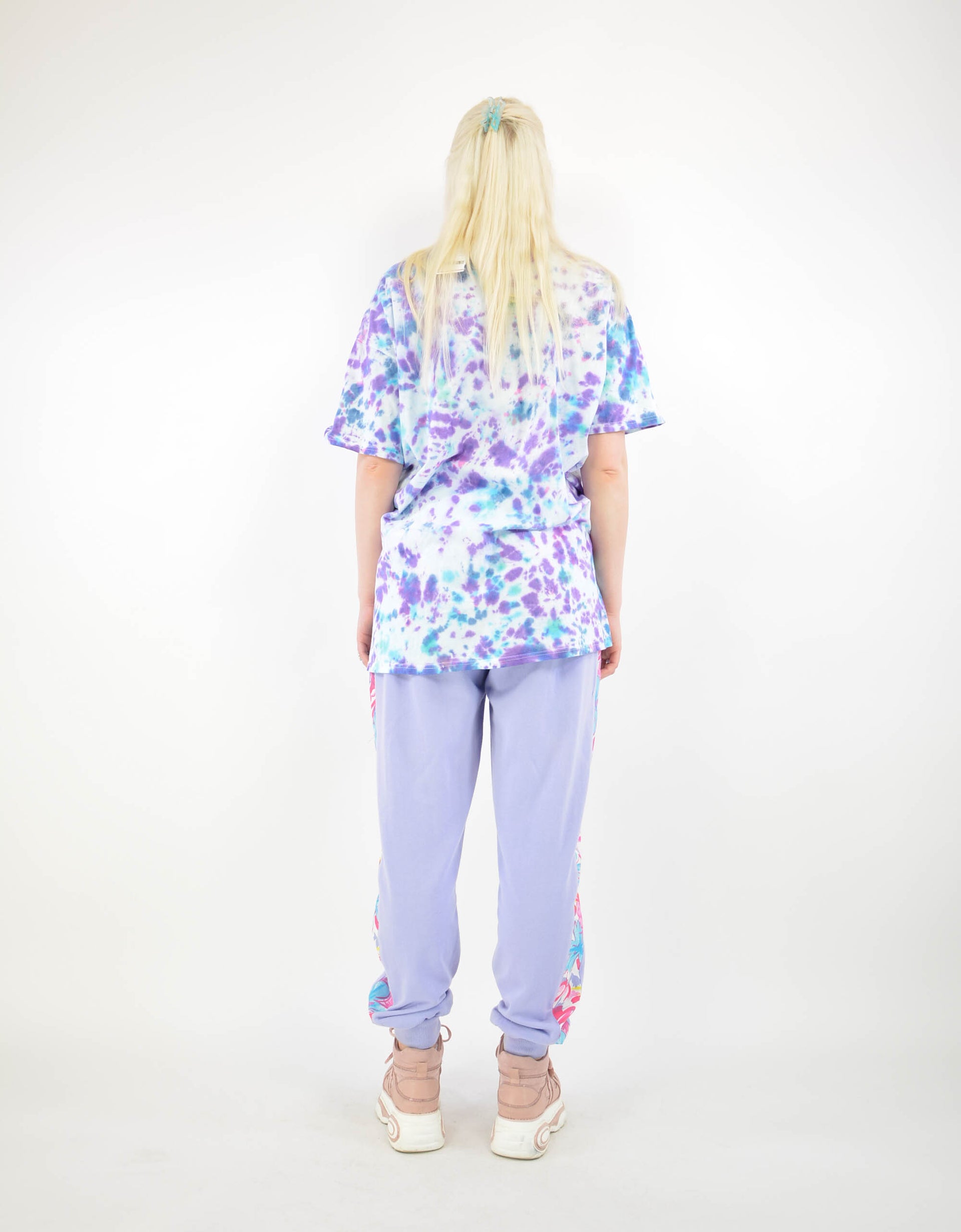 Batik tee - PICKNWEIGHT - VINTAGE KILO STORE