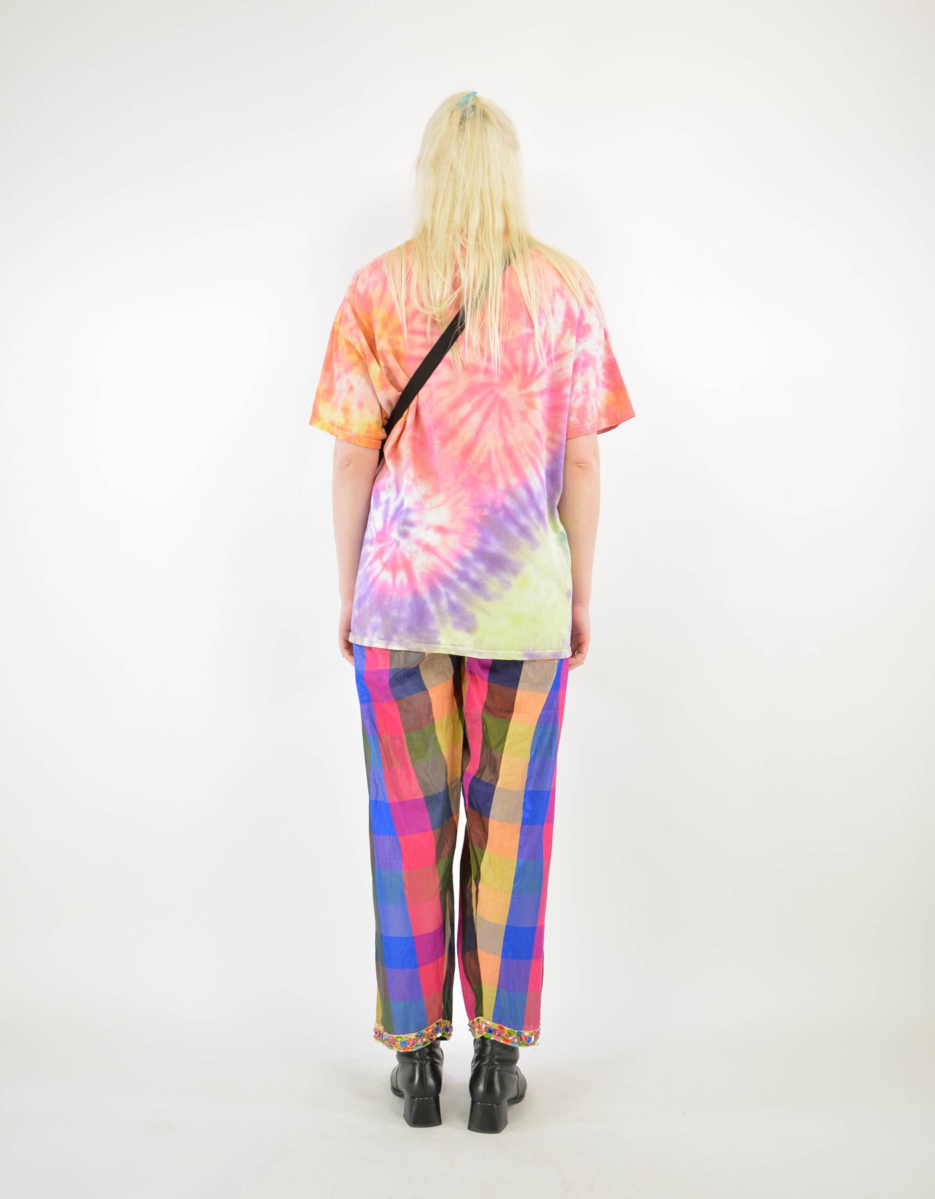 Batik tee - PICKNWEIGHT - VINTAGE KILO STORE