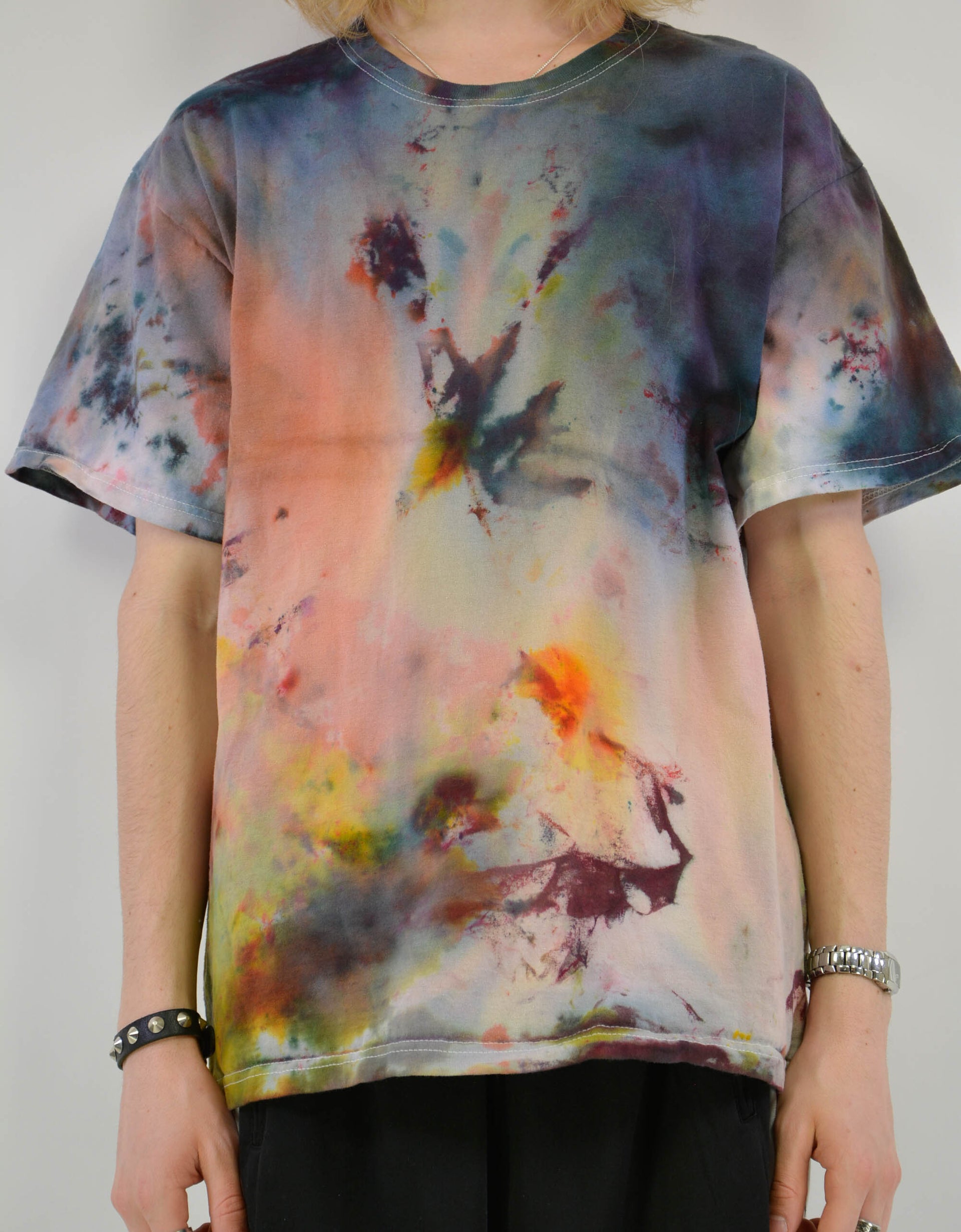 Batik tee - PICKNWEIGHT - VINTAGE KILO STORE