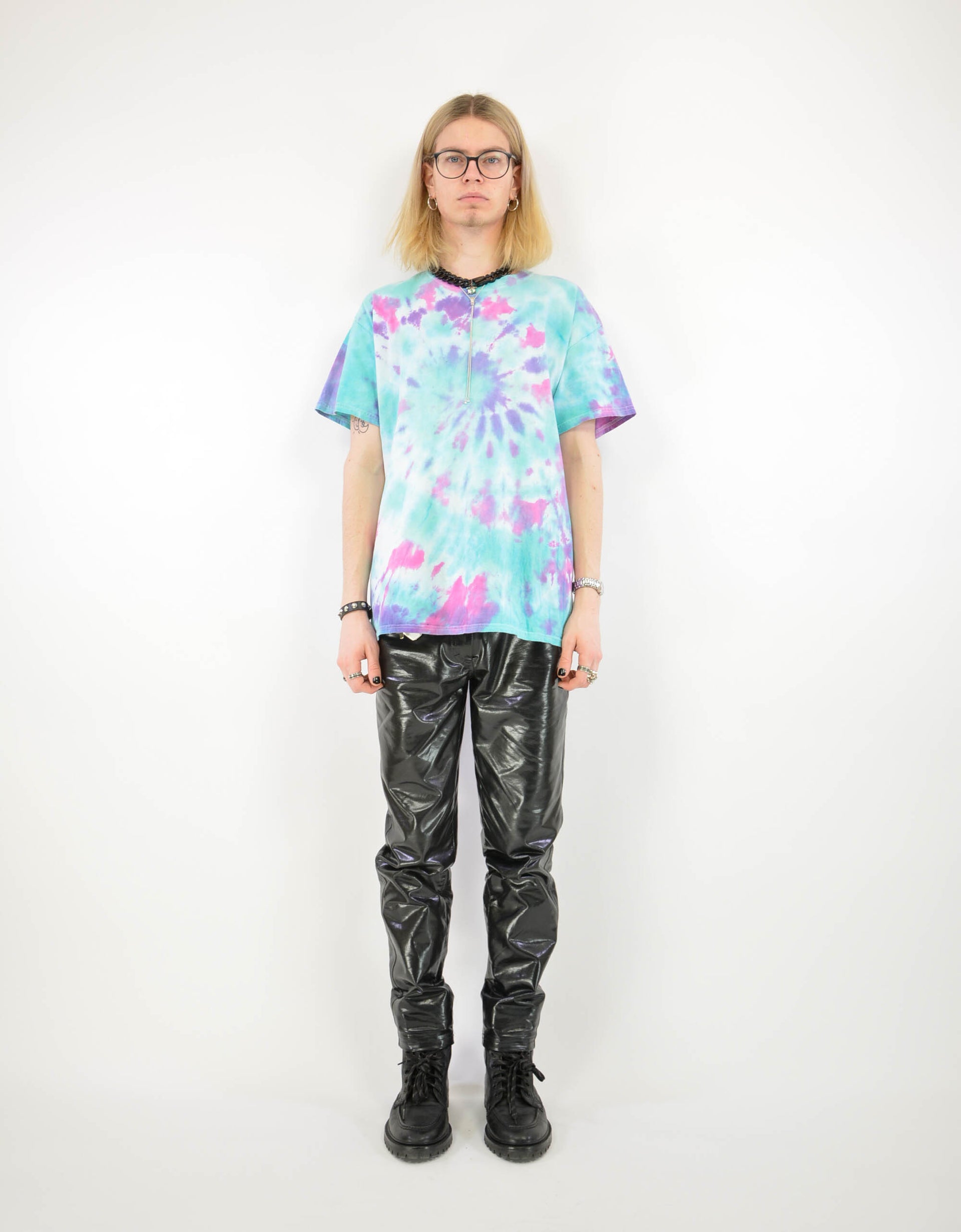 Batik tee - PICKNWEIGHT - VINTAGE KILO STORE