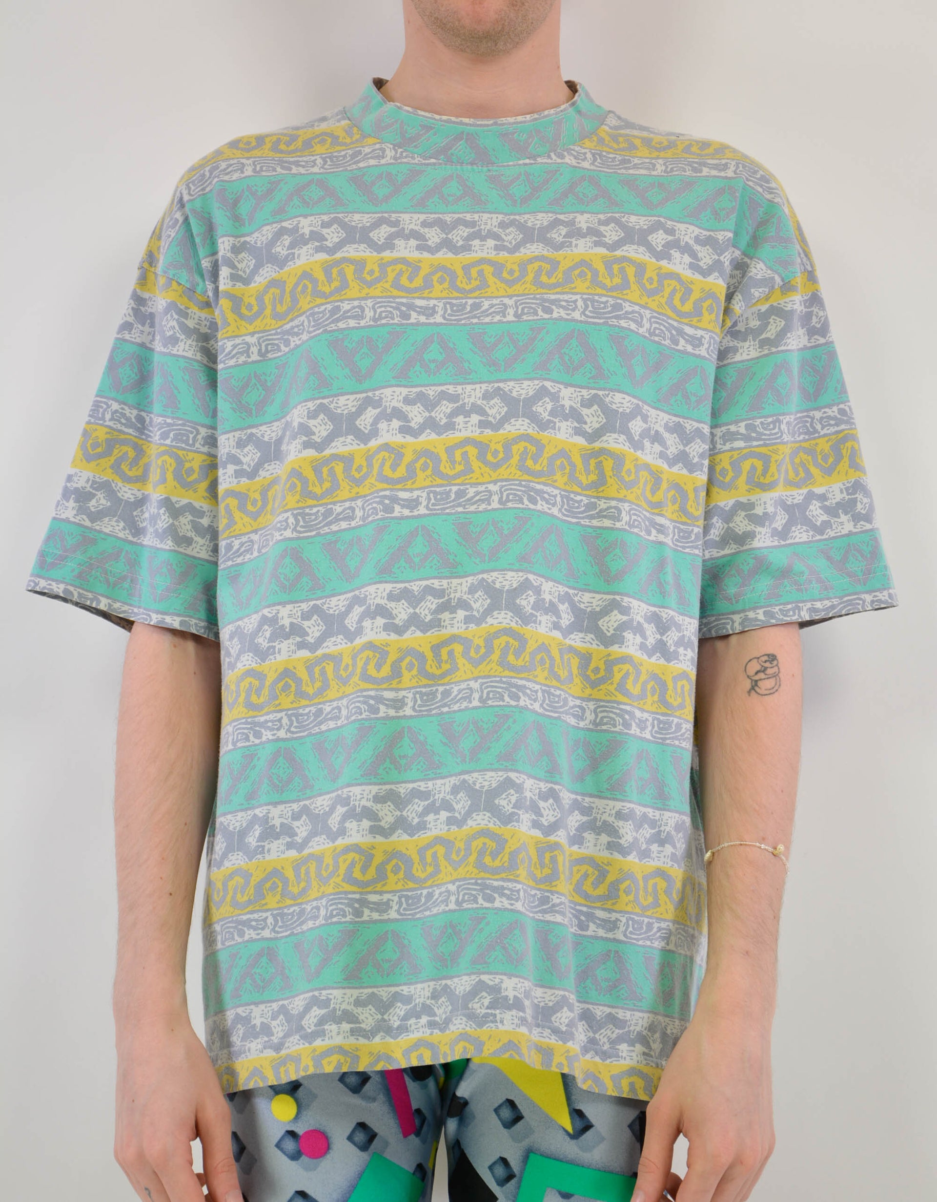 90s print tee - PICKNWEIGHT - VINTAGE KILO STORE