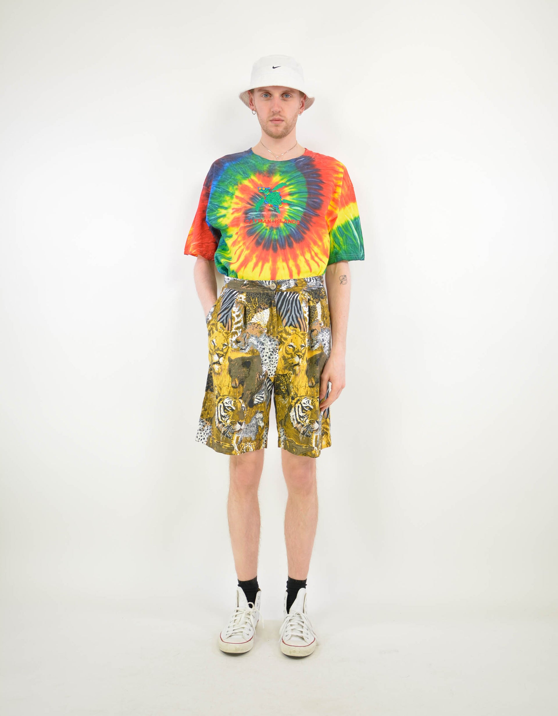 Batik tee - PICKNWEIGHT - VINTAGE KILO STORE