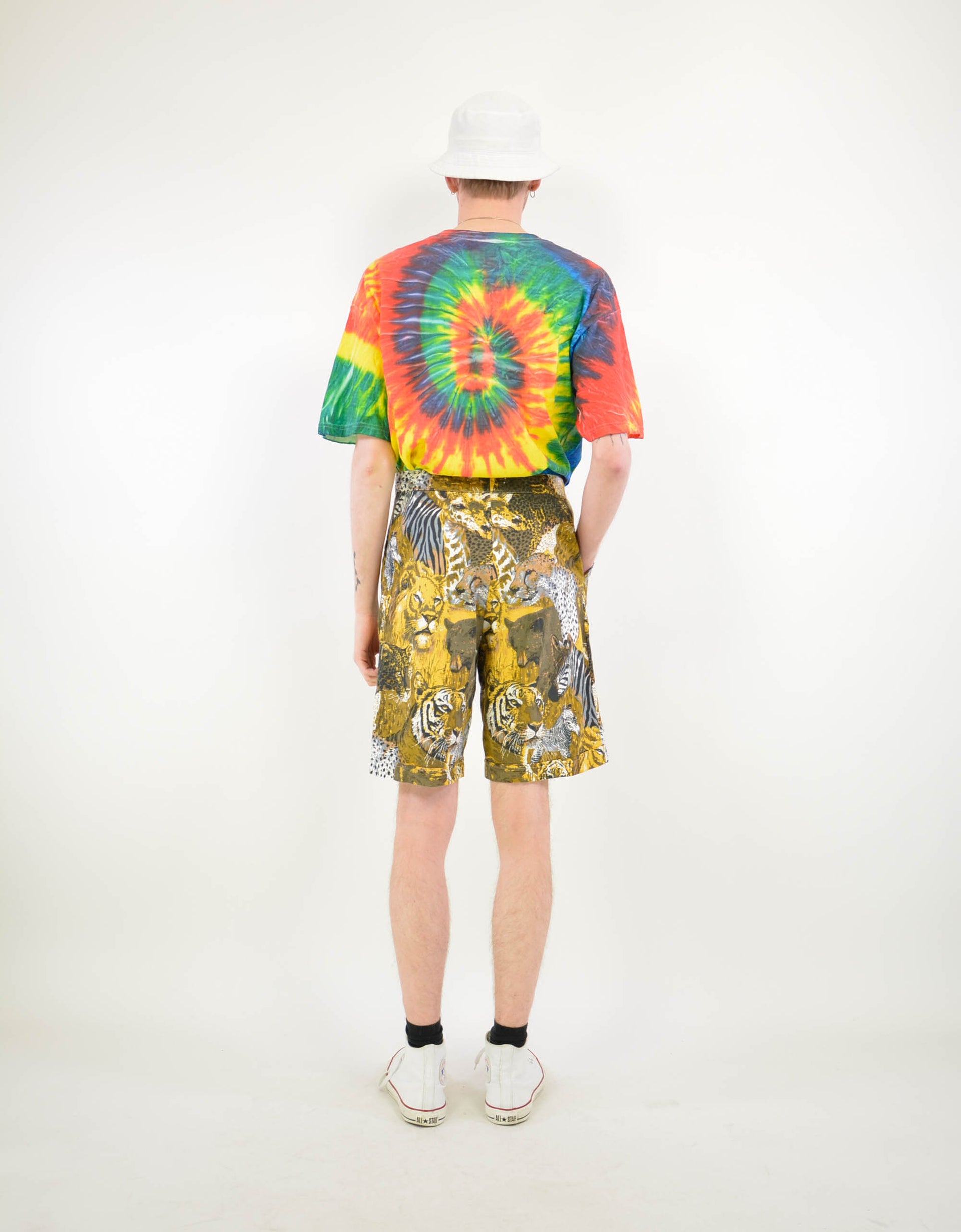 Batik tee - PICKNWEIGHT - VINTAGE KILO STORE