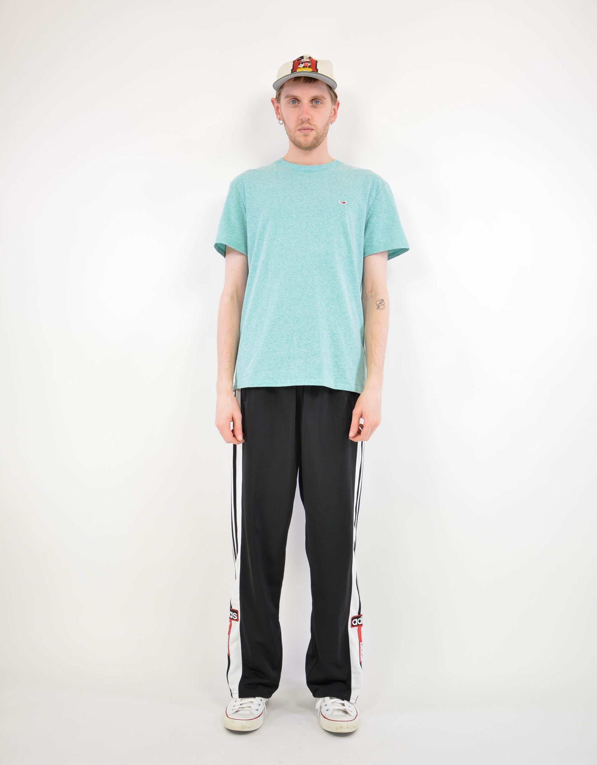 Tommy tee - PICKNWEIGHT - VINTAGE KILO STORE