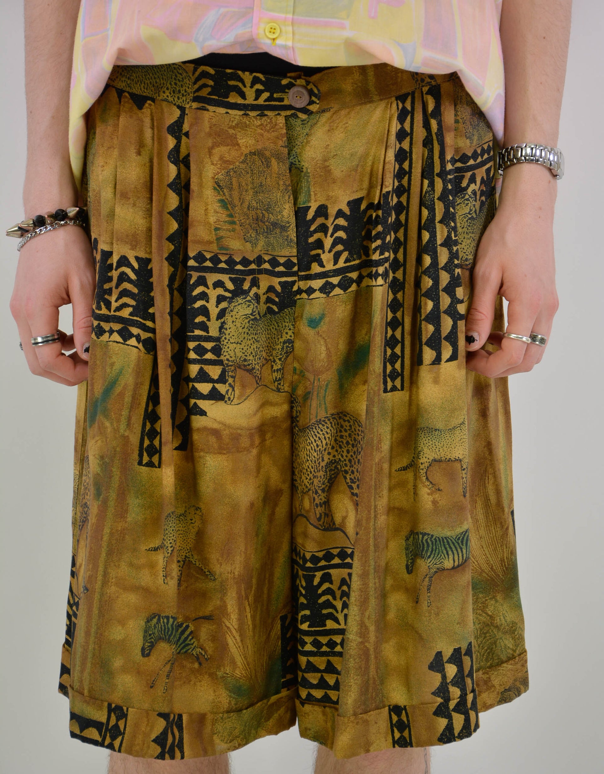 Leo print short - PICKNWEIGHT - VINTAGE KILO STORE