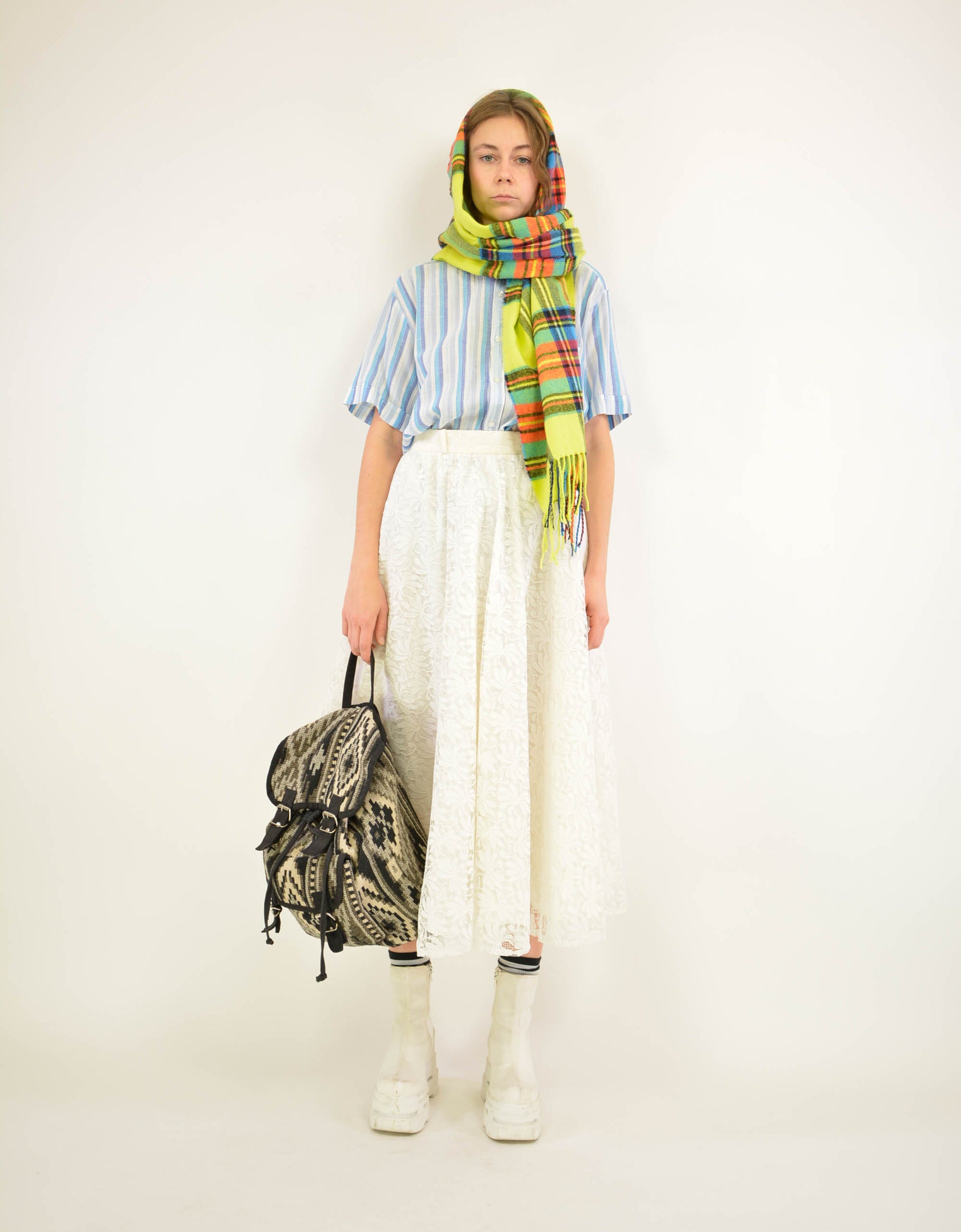 Embroidered white skirt - PICKNWEIGHT - VINTAGE KILO STORE