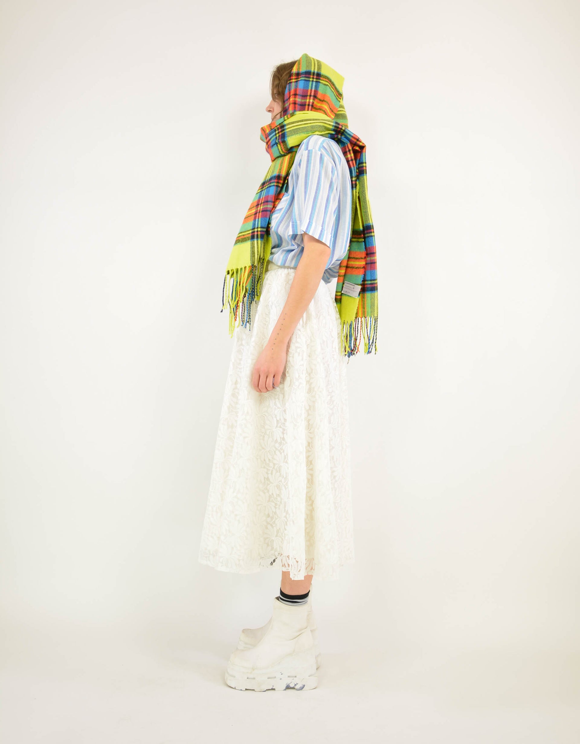 Embroidered white skirt - PICKNWEIGHT - VINTAGE KILO STORE