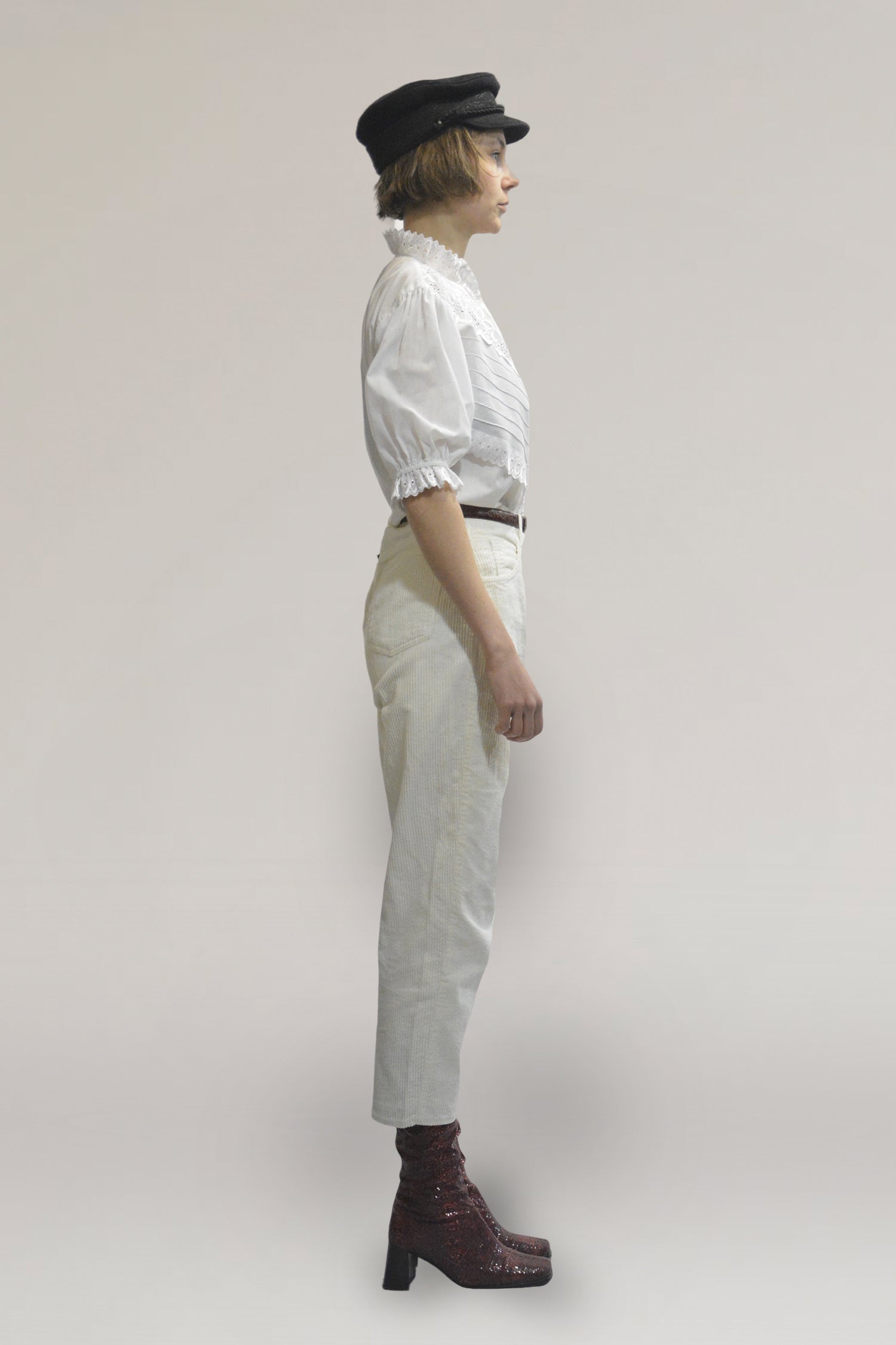 White embroidered blouse - PICKNWEIGHT - VINTAGE KILO STORE
