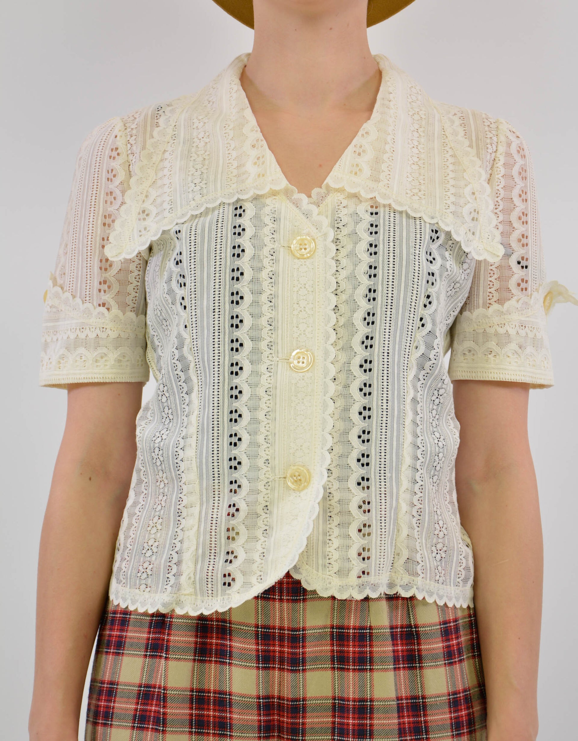 Embroidered blouse - PICKNWEIGHT - VINTAGE KILO STORE