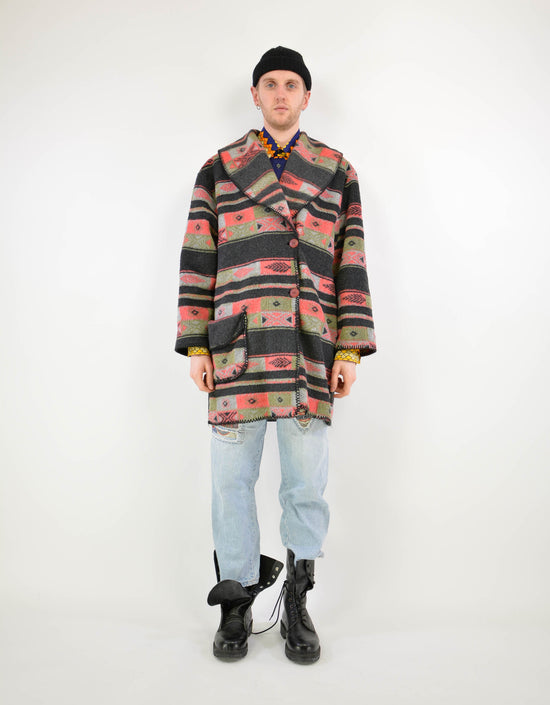 Native fleece coat - PICKNWEIGHT - VINTAGE KILO STORE